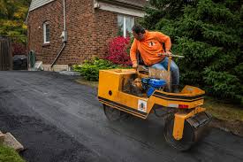 Best Asphalt Driveway Installation  in Gibsonton, FL